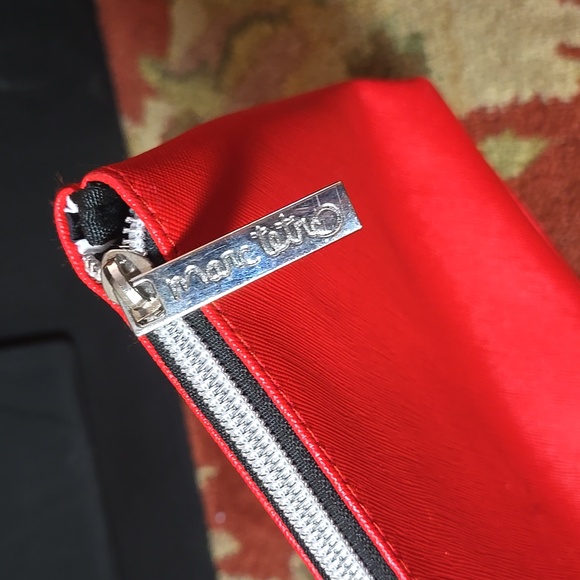 Marc Tetro Red Westie Dog Pouch - Picture 3 of 6